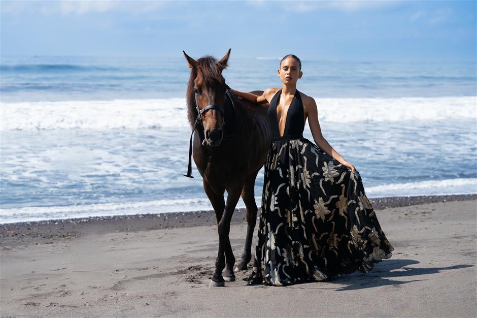 CHARLOTTA GANDOLFO Editorial